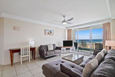 Ocean Plaza Unit 835 - Accommodation Main Beach 3