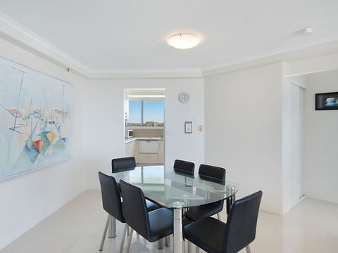 Ocean Plaza Unit 936 - Accommodation Main Beach 2