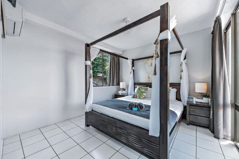 Ocean View Apartment 49 - Accommodation Main Beach 2