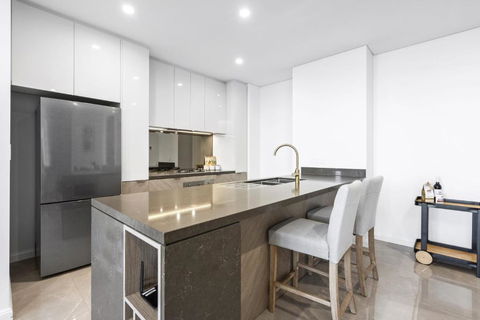OCEAN Views In Beachside 2-Bedroom Unit - Q Stay - Accommodation Main Beach 1