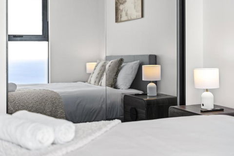 OCEAN Views In Beachside 2-Bedroom Unit - Q Stay - Accommodation Main Beach 2