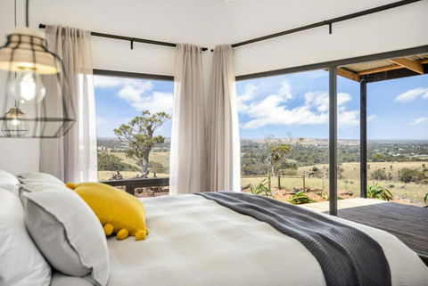 Old Bull Creek Luxury Retreat - Accommodation Main Beach 0