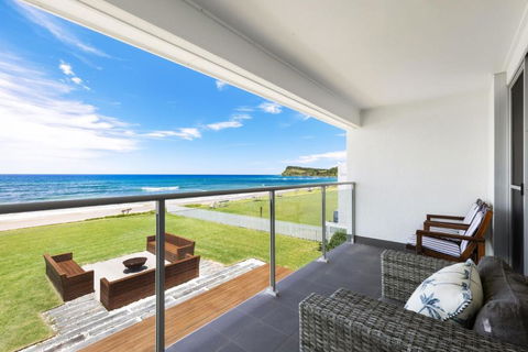 Oceano Paradiso 2 - Accommodation Main Beach 0