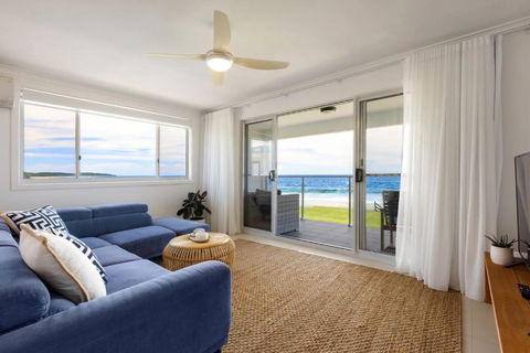 Oceano Paradiso 2 - Accommodation Main Beach 1