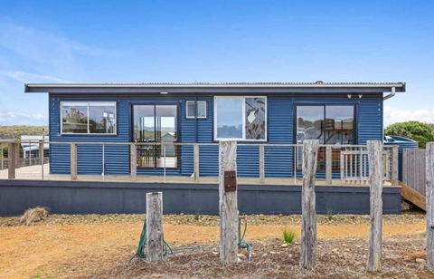 Ocean View Getaway - Accommodation Main Beach 1