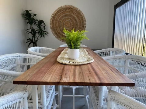 Ocean View Townhouse - Accommodation Main Beach 1