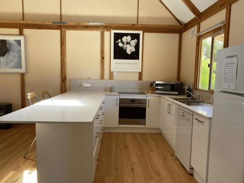 Ocean View Walk To The Beach & Surfers Point - Margaret River Properties - Accommodation Main Beach 2