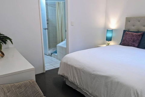 Ocean Villa - Accommodation Main Beach 2