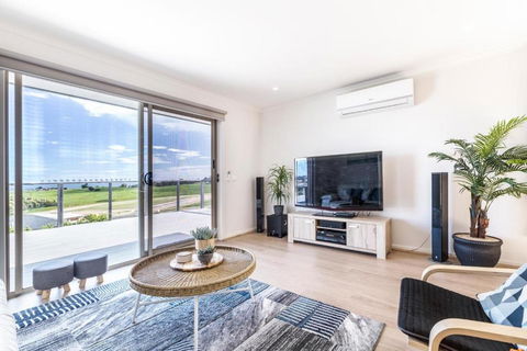Ocean Vista - Accommodation Main Beach 0