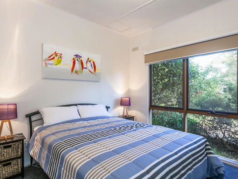 Oceans 12 - Accommodation Main Beach 3
