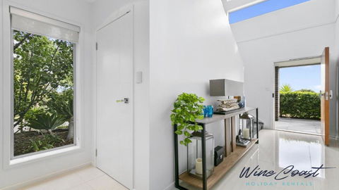 Oceans 19 By Wine Coast Holidays - Accommodation Main Beach 2