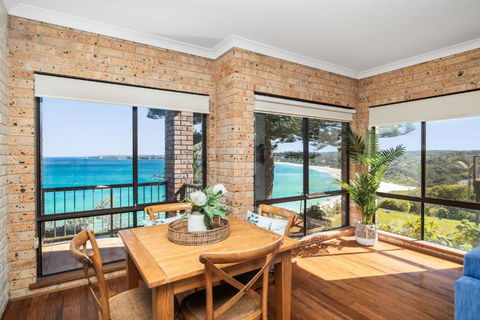 Oceans Edge - Accommodation Main Beach 1