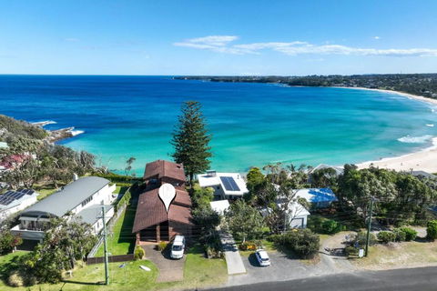 Oceans Edge - Accommodation Main Beach 0