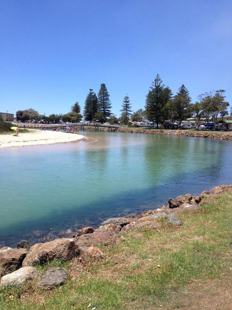 Oceanview, 6 Stewart Street - Accommodation Main Beach 2
