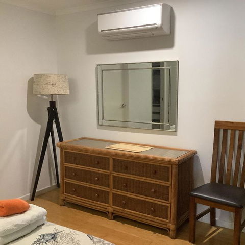 Oceanview Apartment - Accommodation Main Beach 3