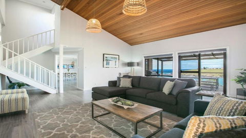 Ohana Oasis - Accommodation Main Beach 1