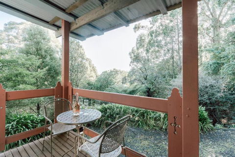 Olinda Sunset Rise Apartment - Accommodation Main Beach 3