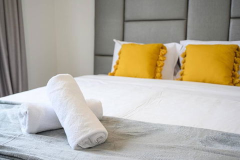 Olympic Park Charm 1 Free Parking Panoramic View - Accommodation Main Beach 3