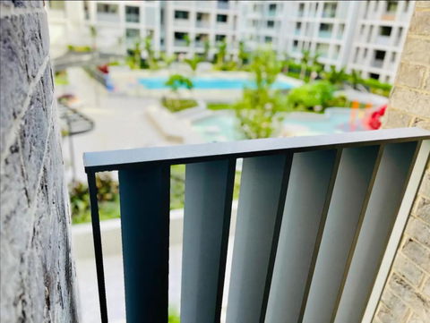 Olympic Park Oasis - New 3b2b Condo - Pool, Parking - Accommodation Main Beach 3