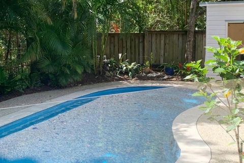 Omanu - Family Home With Pool - Accommodation Main Beach 0