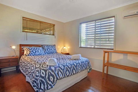 On Agnes Time - Coastal Home In Sunny Agnes Water - Accommodation Main Beach 3