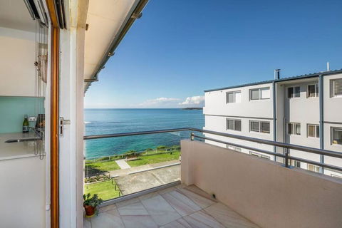 On The Esplanade - Close To Beach & Cronulla Mall With Aircon - Accommodation Main Beach 0
