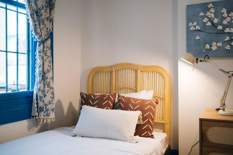 OnceUp A BlueMoon Terrace Nr CBD - Accommodation Main Beach 3