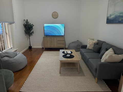 One Bed Apartment - Coogee Beach - Accommodation Main Beach 1