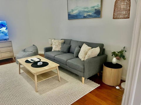 One Bed Apartment - Coogee Beach - Accommodation Main Beach 2