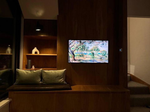 One Cedarwood - Petite Challet Falls Creek - Accommodation Main Beach 3