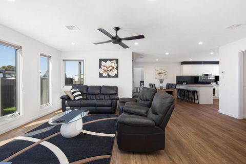 Opulence On Steele - Accommodation Main Beach 1