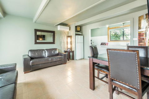 Orbost Motel - Accommodation Main Beach 1