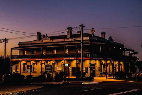 Oriental Hotel Tumut - Accommodation Main Beach 3