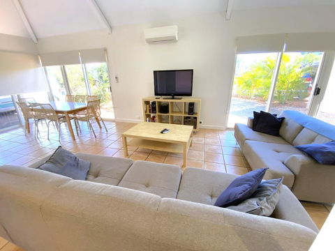 Osprey Holiday Village Unit 105 - Accommodation Main Beach 3