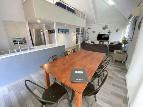 Osprey Holiday Village Unit 121 - Accommodation Main Beach 0