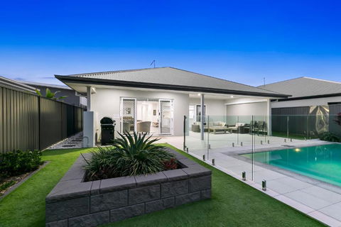OSPREY ISLAND RETREAT - Accommodation Main Beach 0