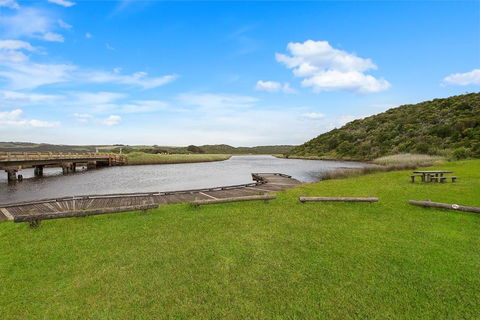 Otway Coastal Villas - Accommodation Main Beach 1