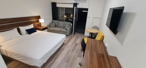 OUYEN MOTEL - Accommodation Main Beach 1