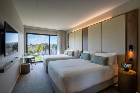 Oval Hotel At Adelaide Oval - Accommodation Main Beach 2