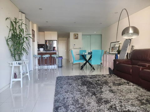 Parramatta Shared Apartment - Accommodation Main Beach 3