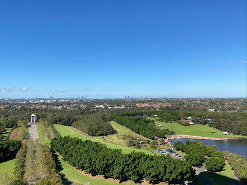 Parkside & City View In Sydney Olympic Park - Accommodation Main Beach 0