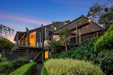 Parvatii-Perfect Adelaide Escape-15 Mins To City & Wineries - Accommodation Main Beach 0
