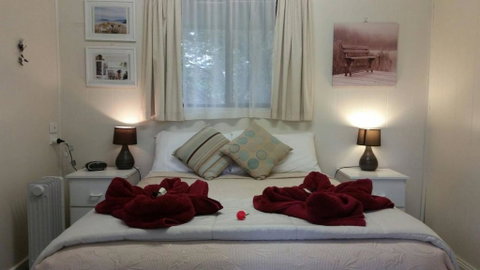 Padthaway Caravan Park - Accommodation Main Beach 2
