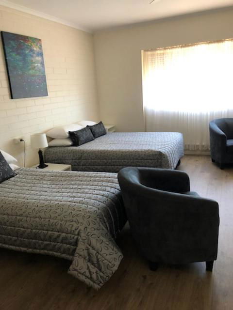 Pampas Motel Port Augusta - Accommodation Main Beach 3