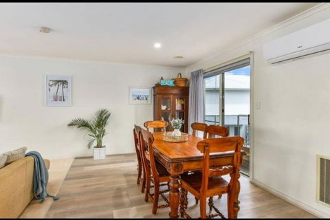 Panayil BeachHouse ! Stunning Ocean Views! - Accommodation Main Beach 3