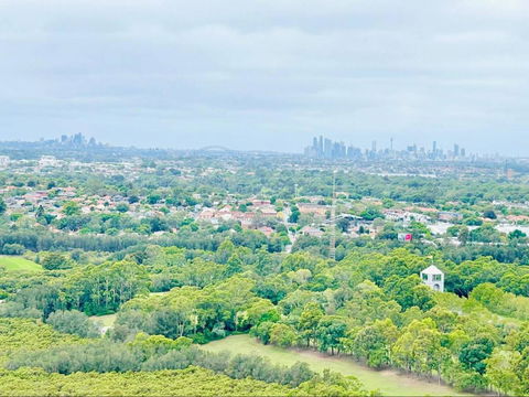Panoramic City View 3bedroom Condo Wi-Fi Parking - Accommodation Main Beach 1