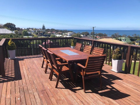 Panoramic Views On Walter - Accommodation Main Beach 0