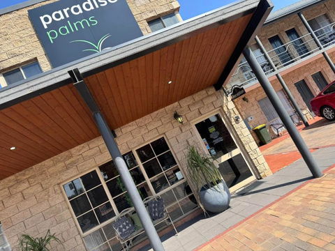 Paradise Palms - Accommodation Main Beach 3