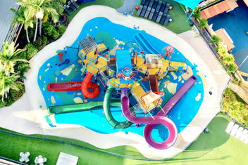 Paradise Resort Gold Coast with Accommodation Main Beach