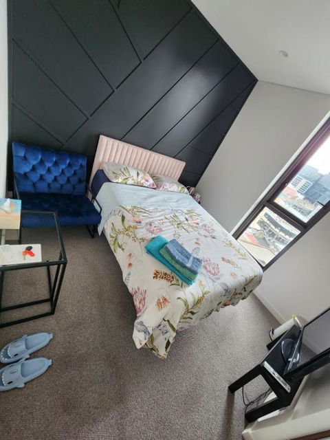 Parramatta Shared Apartment,gym,swimming Pool - Accommodation Main Beach 0